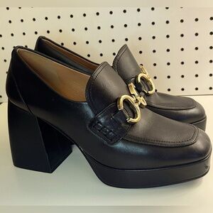 Lisa Vicky NOW Platform Loafer Pumps Black & Gold Medallion, Block Heel, Size 8